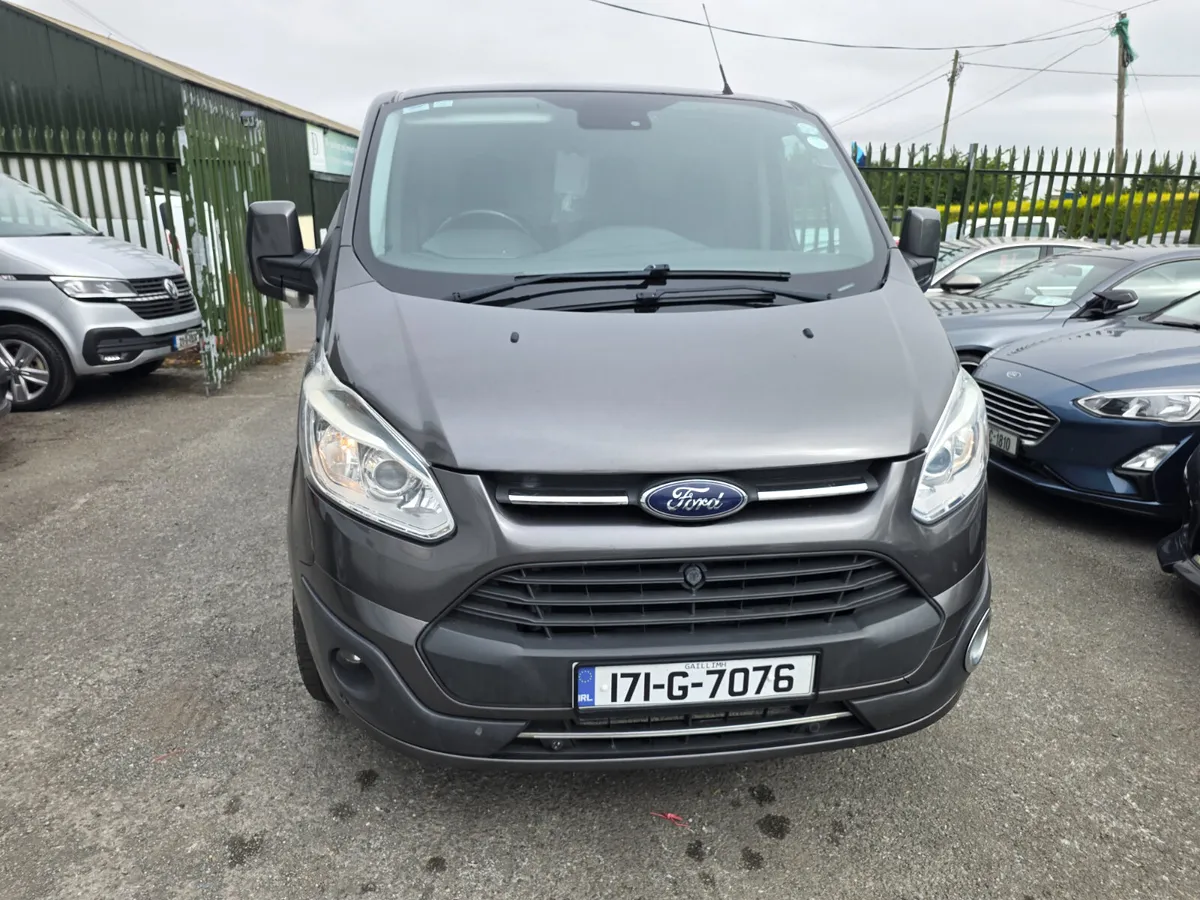Ford Transit Custom 2017 SWB Limited - Image 2