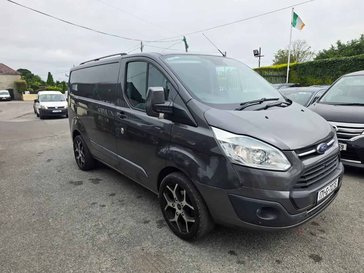 Ford Transit Custom 2017 SWB Limited - Image 1