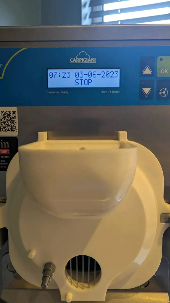 Carpangiani Labo 8/12 XPL P Ice cream machine - Image 3