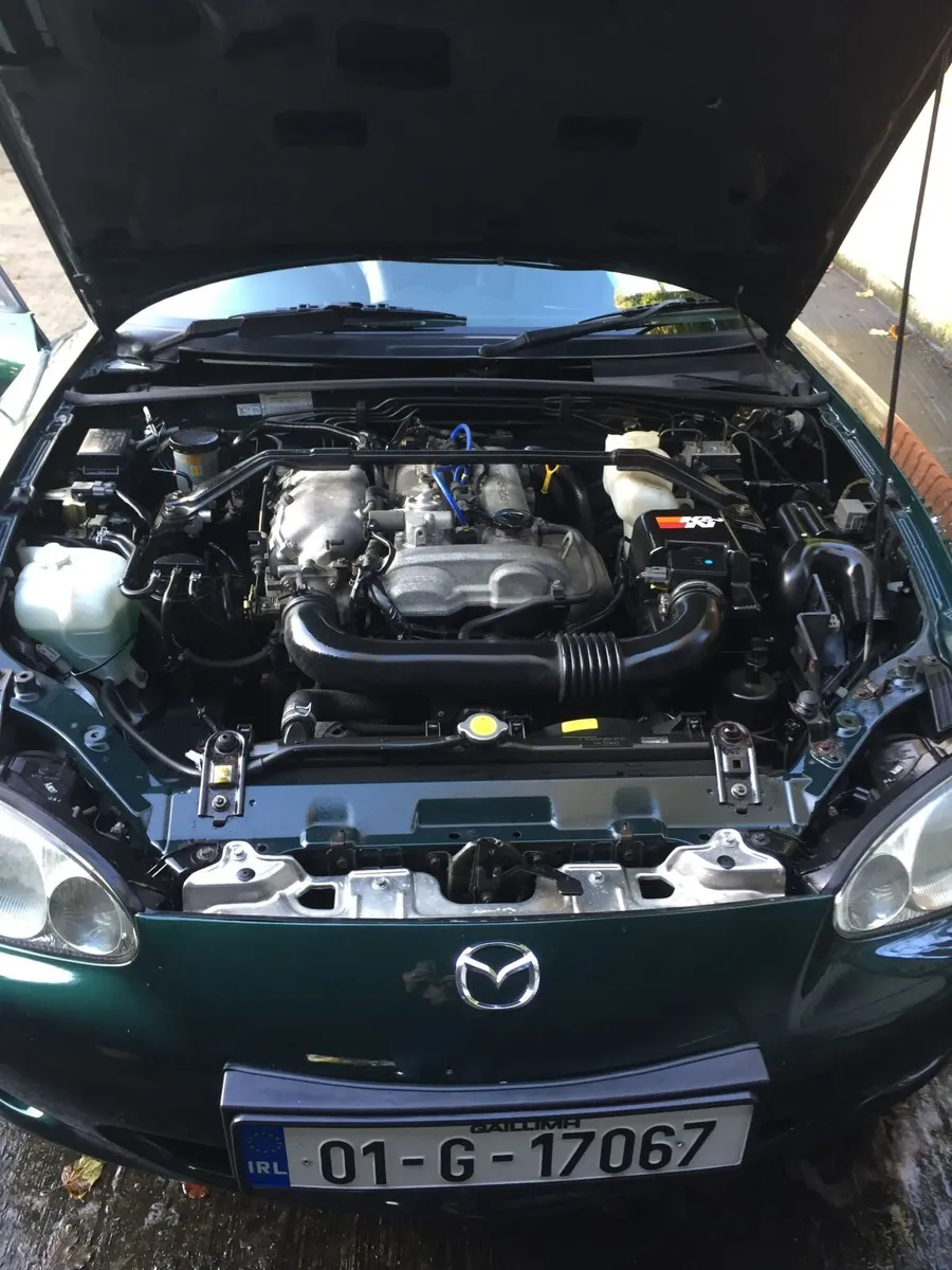 Mazda MX-5 2001 - Image 2