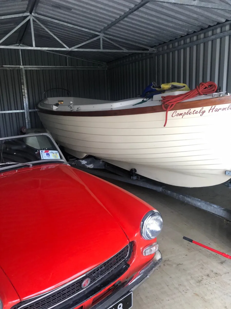Sail boat for sale - Image 1
