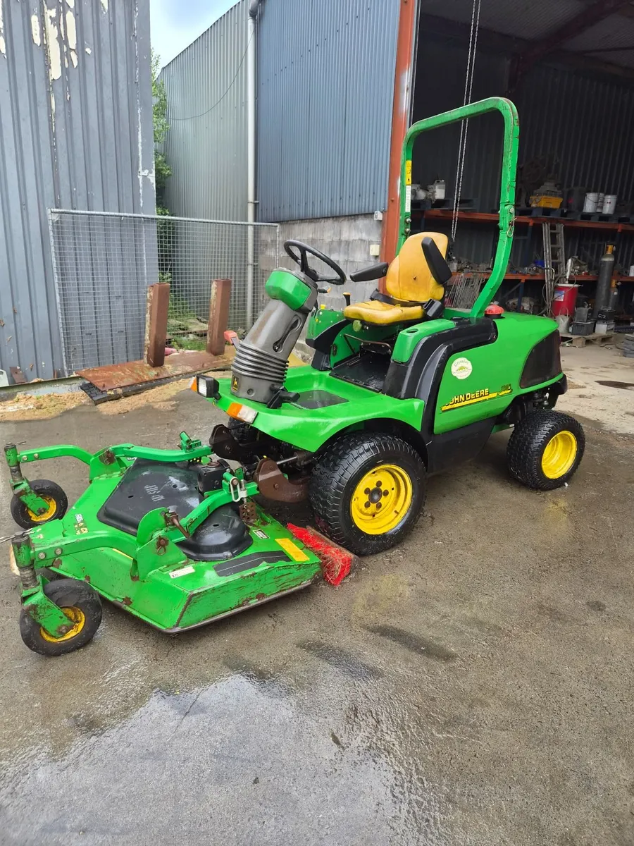JOHN DEERE MOWER - Image 1