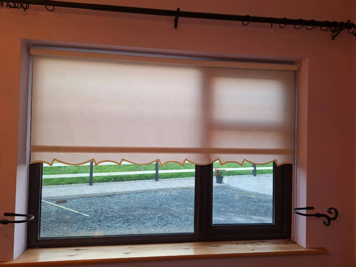 Roller Blinds - Image 2