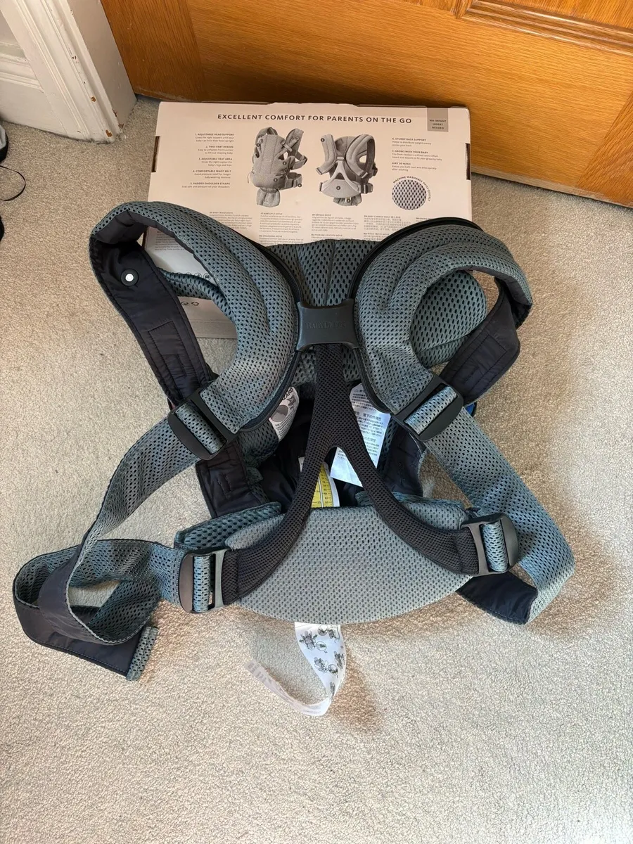 BabyBjorn Baby Carrier Move - Sage Green - Image 4