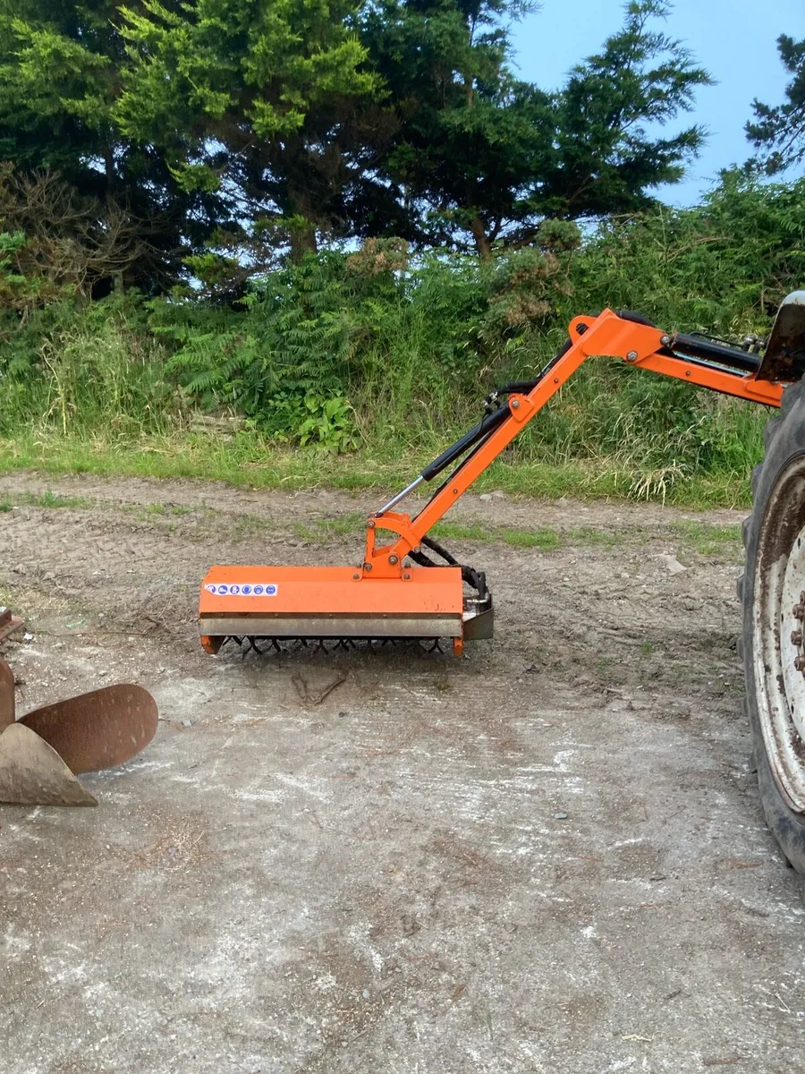 Compact flail hedge cutter - Image 2