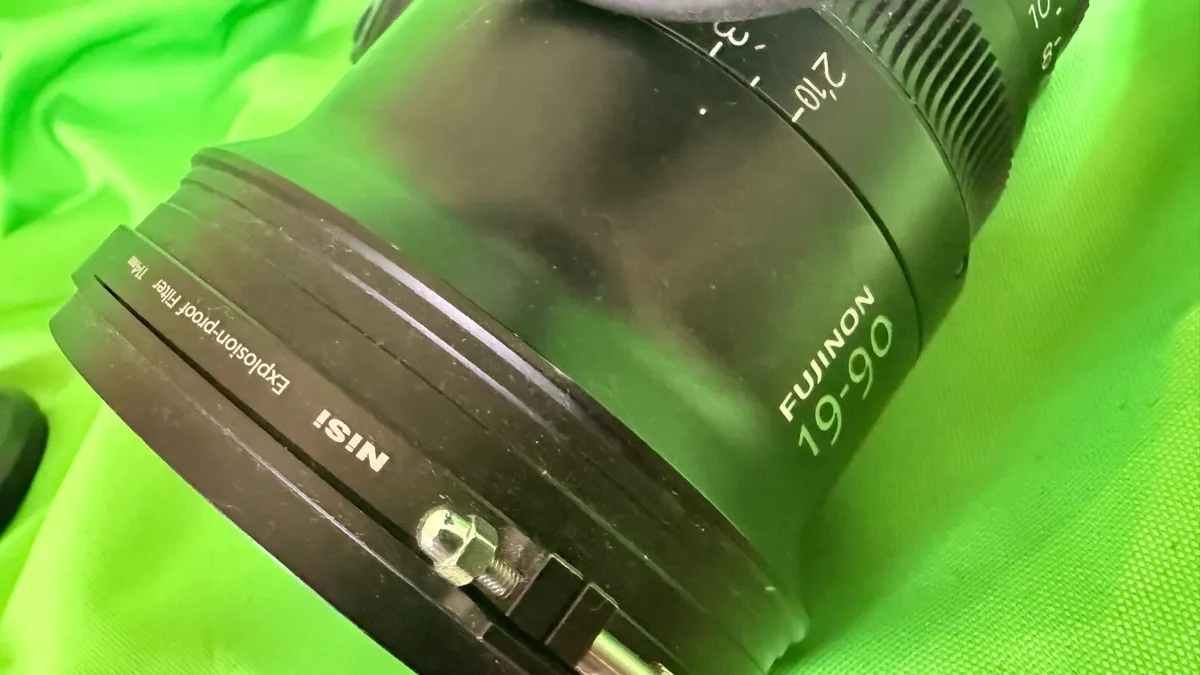 Sony PMW F55 and Fujinon 19-90 cabrio PL lens - Image 3