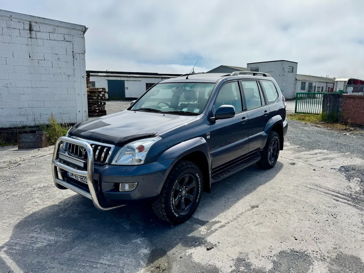 Toyota Landcruiser 3.0 D4D LC3 N1 5 seat Crew Cab - Image 3