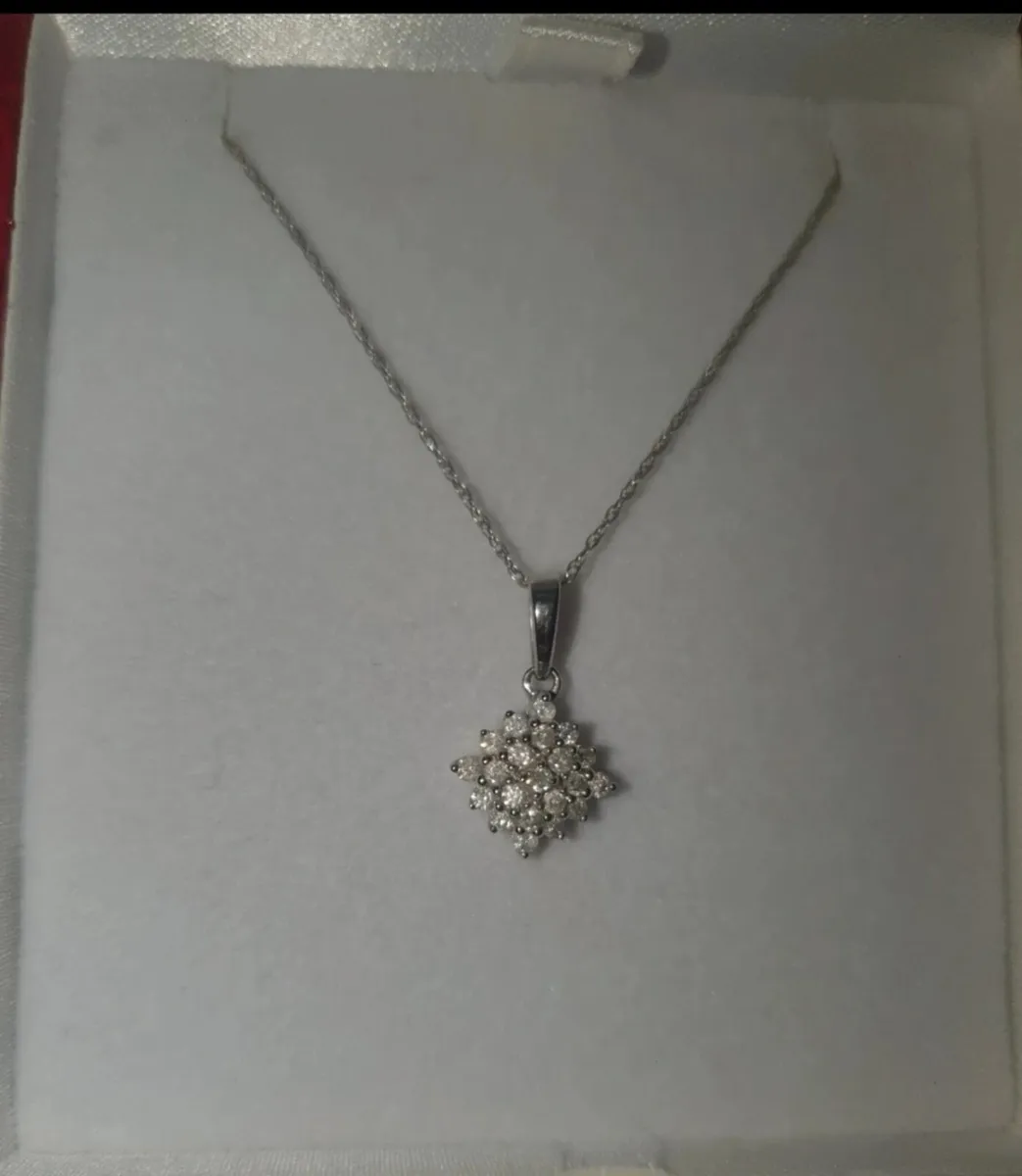 Jewellery - Image 3