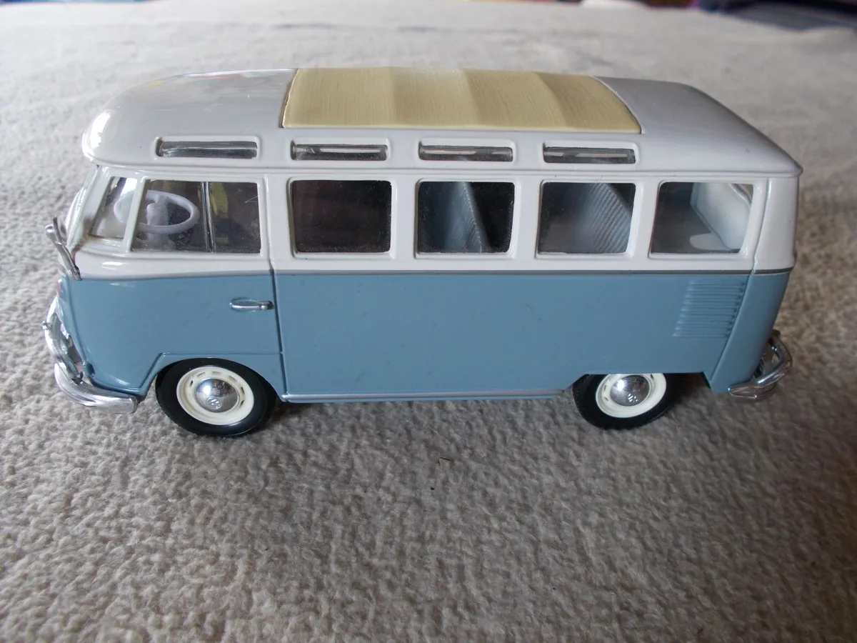 Model Volkswagon Van **NEW** - Image 2