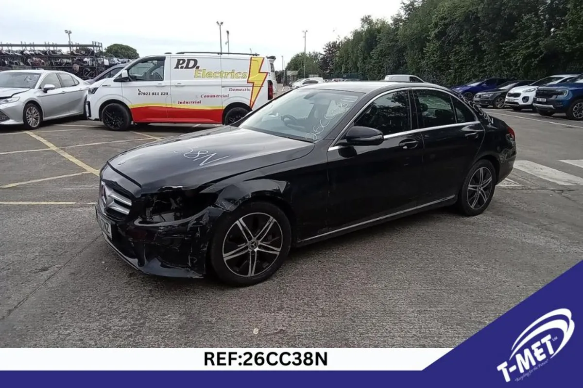 2019 MERCEDES C-CLASS BREAKING FOR PARTS - Image 3