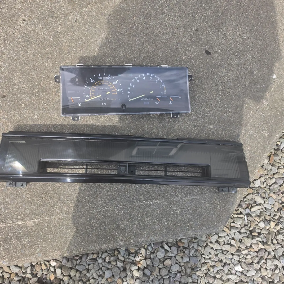 Ae86  corolla   uk  clocks.   Mk1 Parts - Image 1