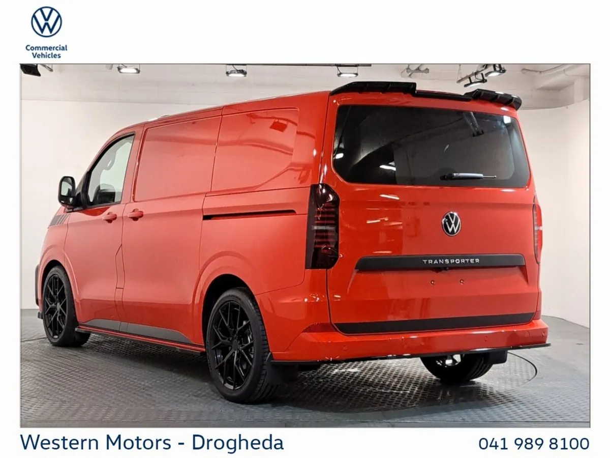 Volkswagen Transporter Sports Edition 150bhp auto - Image 4