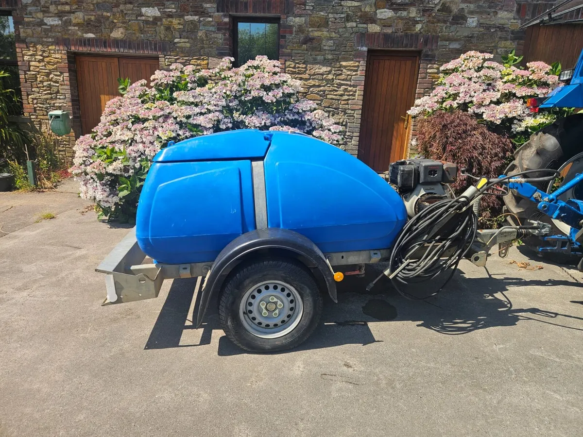 Power Washer Bowser 1100l Western - Image 1