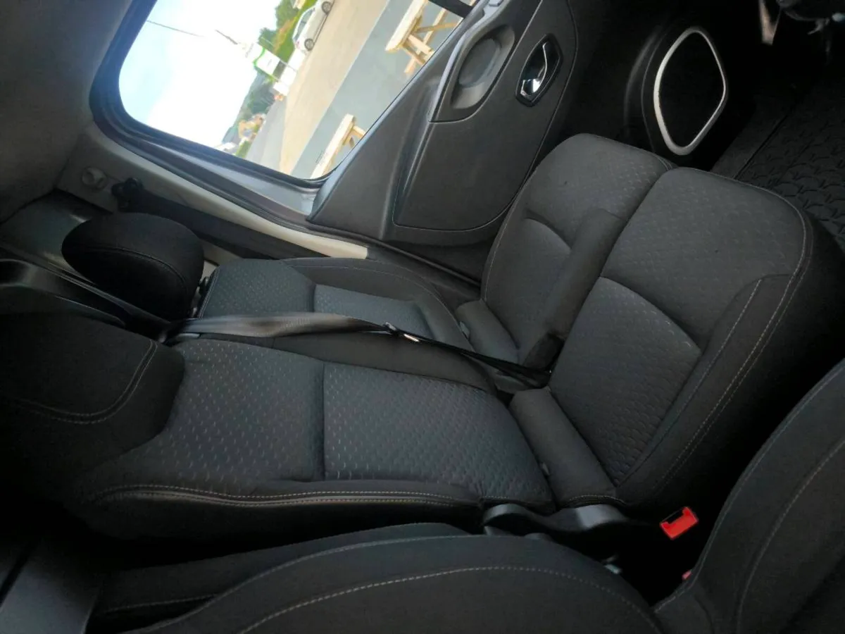 Opel vivaro - Image 4