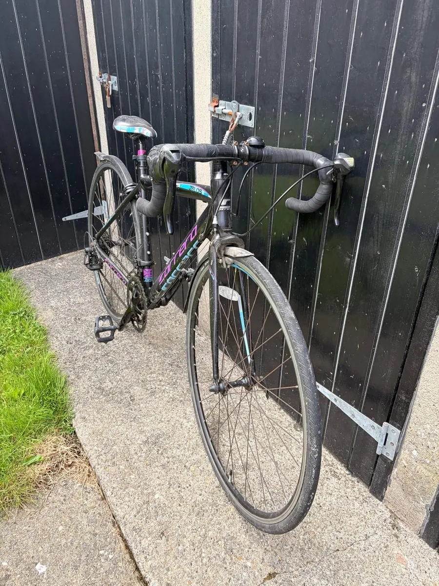 Carrera Zelos Road Bike – Aluminium Frame - Image 4