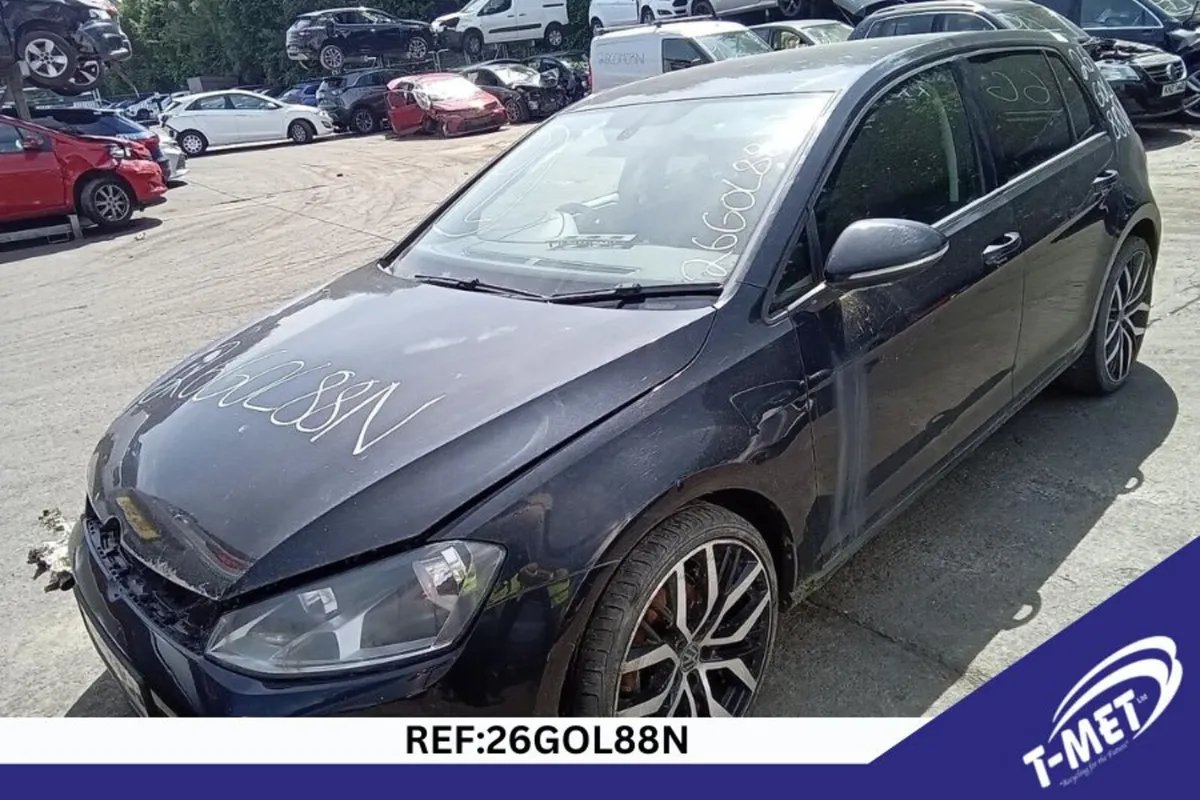 2014 VOLKSWAGEN GOLF BREAKING FOR PARTS - Image 3