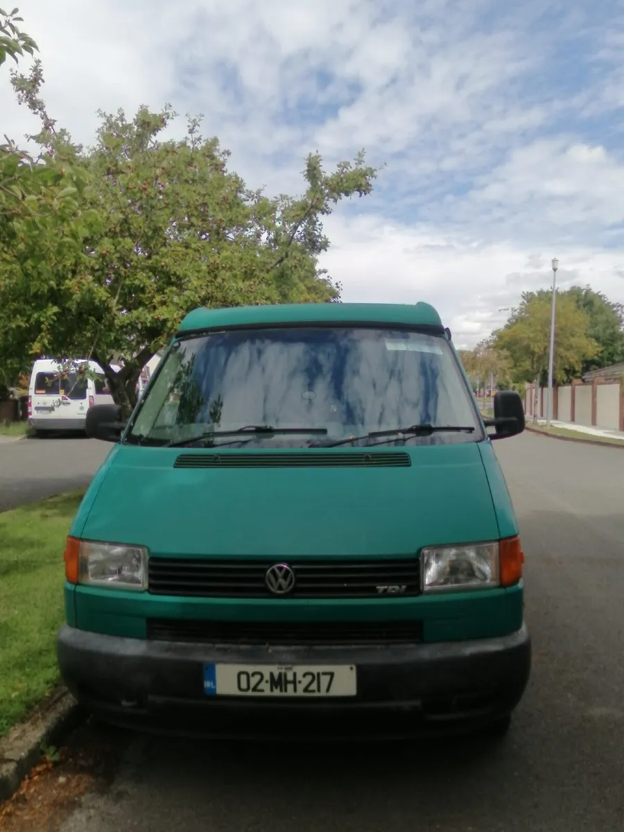 VW T5 Campervan 2.5tdi 4 berth - Image 1
