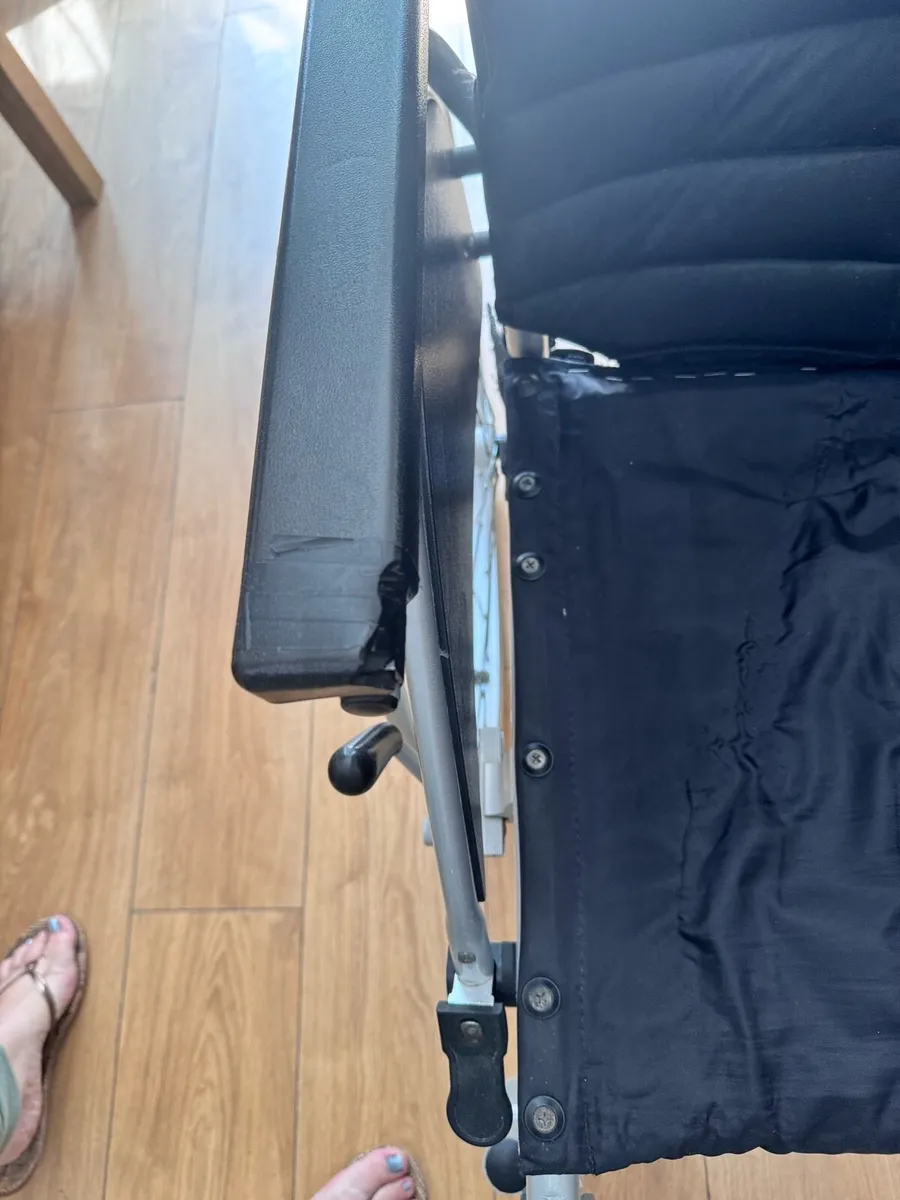 Wheelchair - Image 3