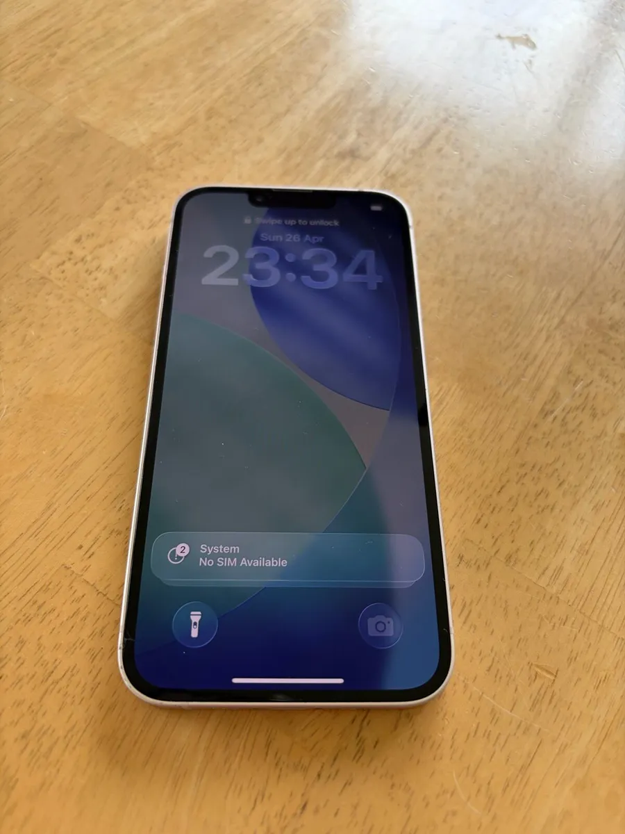 Apple iPhone 13 - Image 3