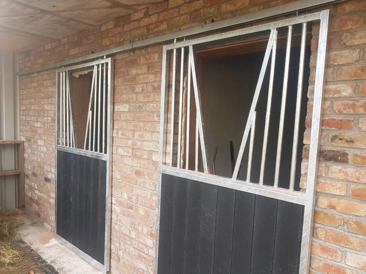 Stable doors - Image 4