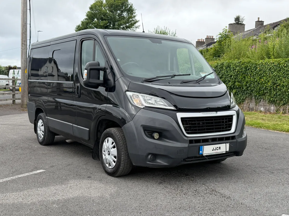 Peugeot Boxer 2015 7 SEATER CREW CAB 2.2 6 SPEED - Image 2