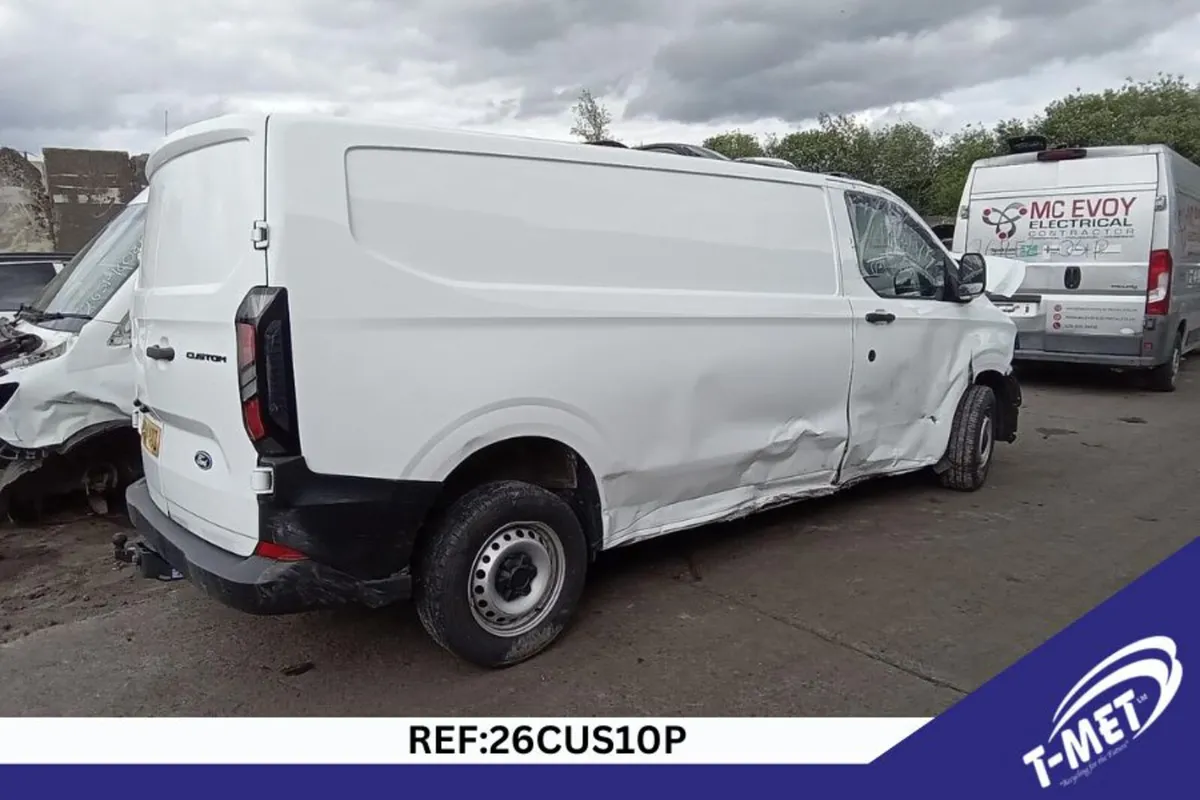 2024 FORD TRANSIT CUSTOM BREAKING FOR PARTS - Image 1