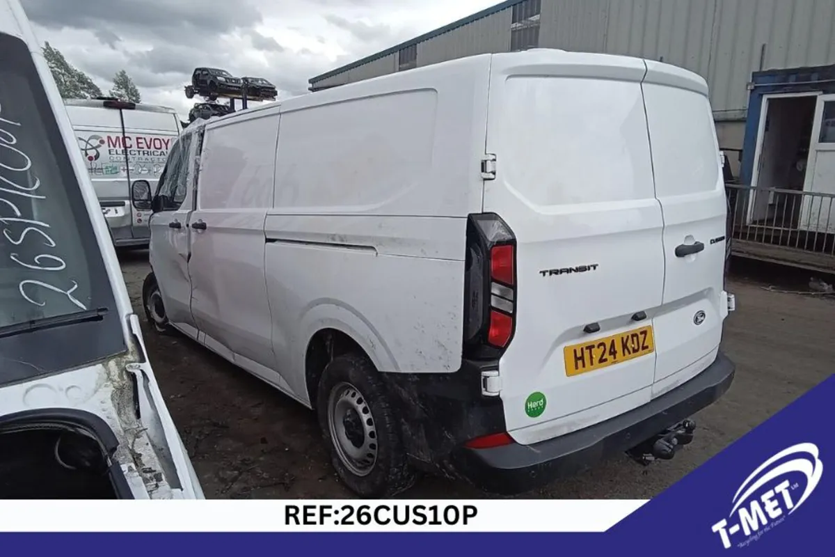 2024 FORD TRANSIT CUSTOM BREAKING FOR PARTS - Image 3