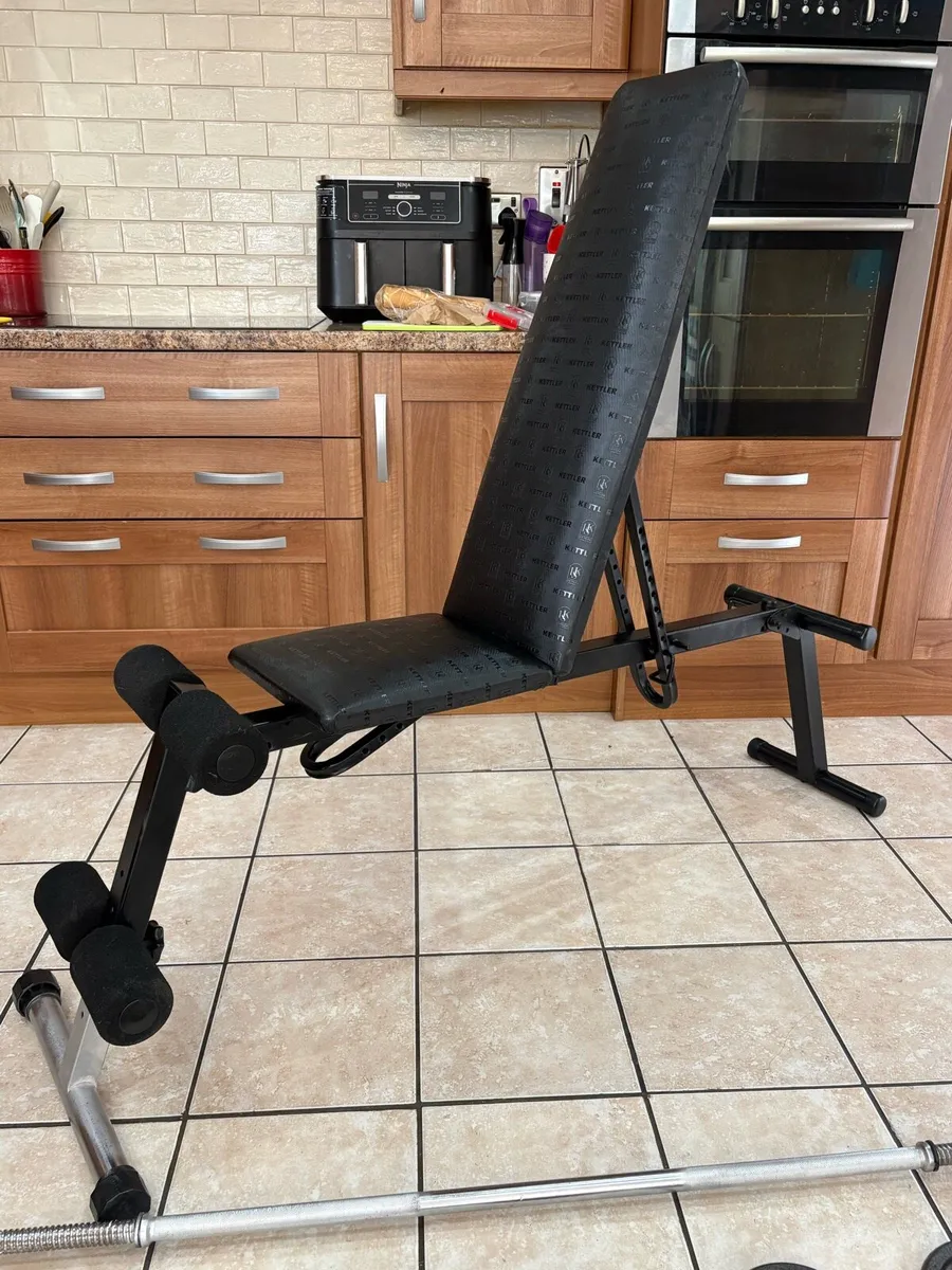 METAL GYM WEIGHTS SET, BENCH, SQUAT RACK, BARS!! - Image 3