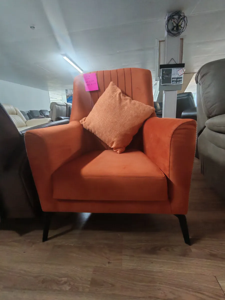 Modern burnt orange chair - Image 3