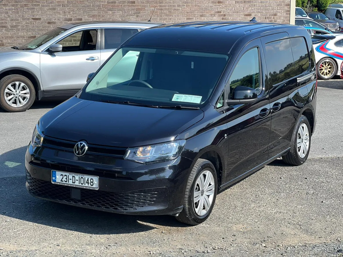 Volkswagen Caddy 2023 - Image 2