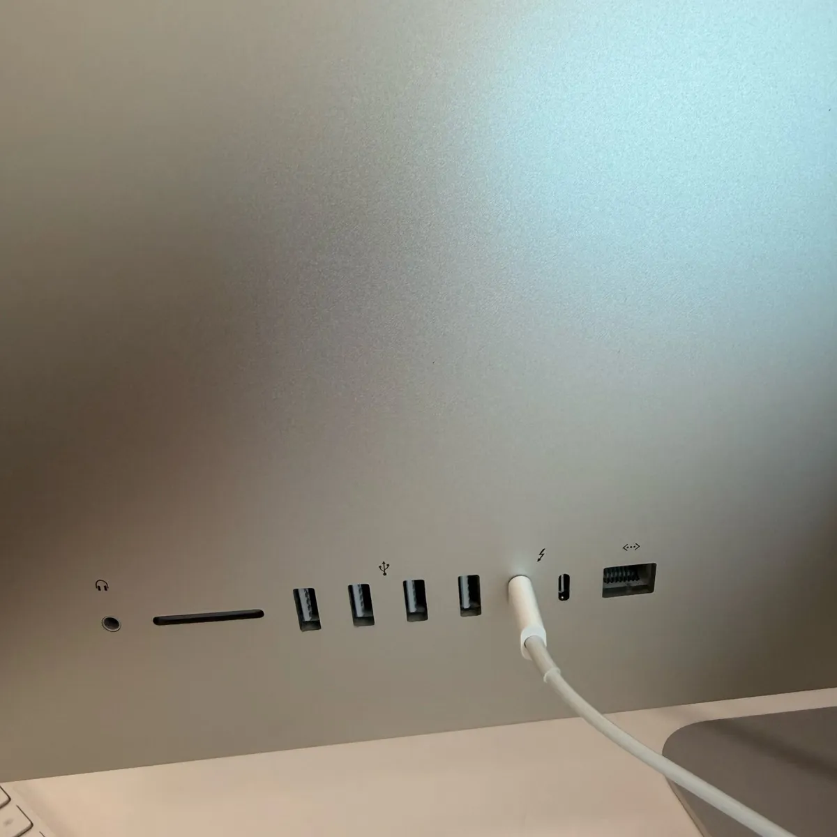27" Imac 2020 - Image 2