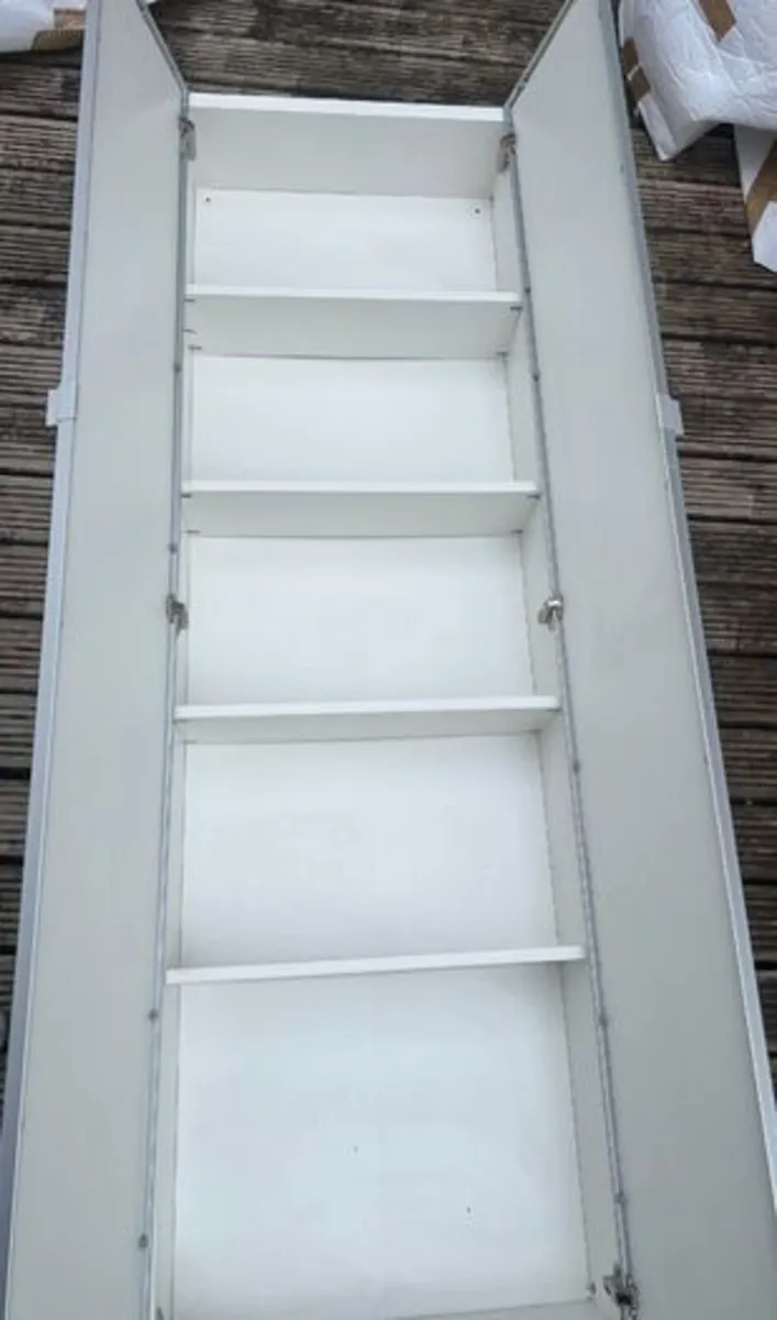 Tall cabinet - Image 2