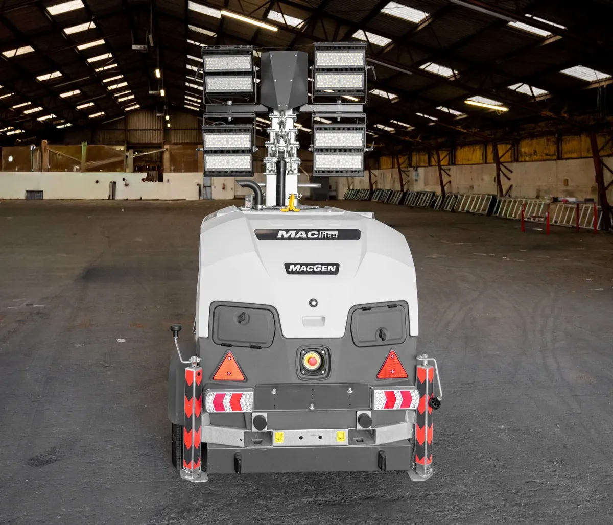 MacGen MacLite Compact LED Lighting Tower | Yanmar - Image 2