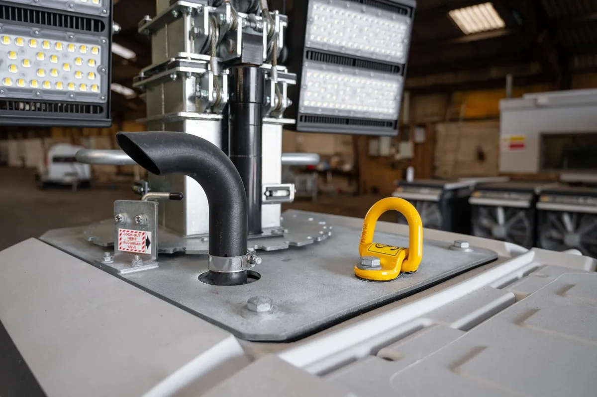 MacGen MacLite Compact LED Lighting Tower | Yanmar - Image 3