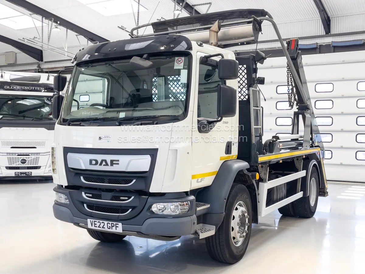 2022 DAF LF 260 SKIP LOADER - Image 3