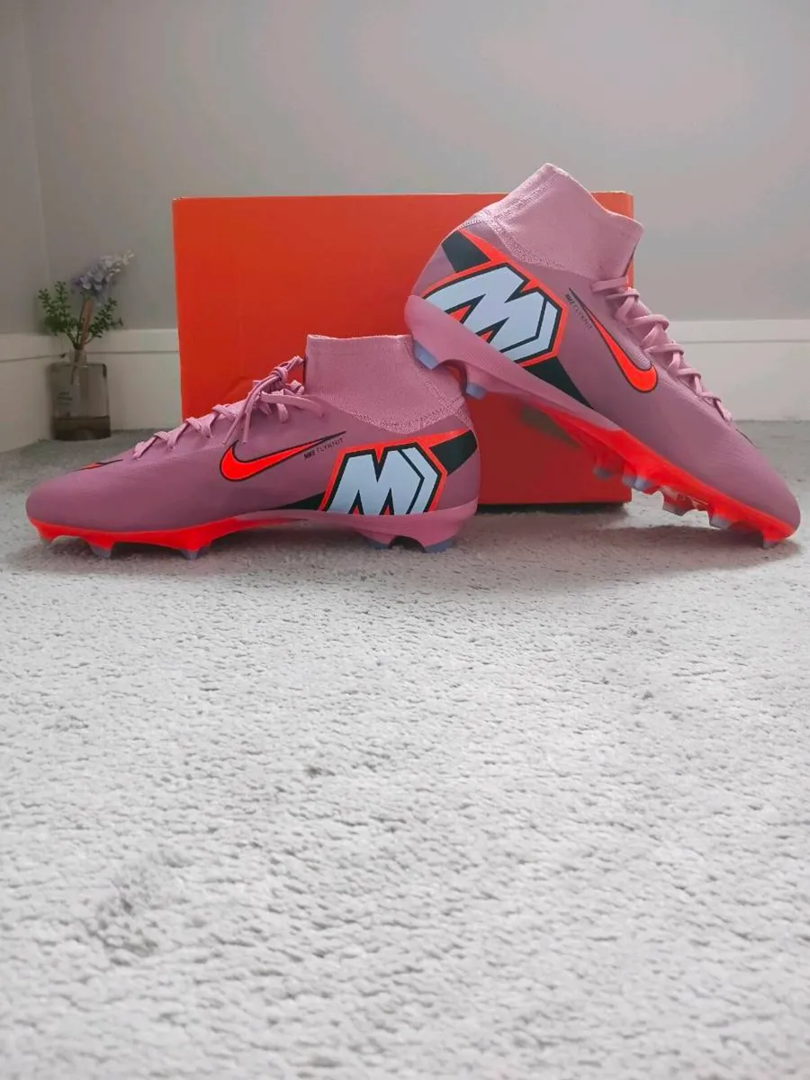 Nike Mercurial Pro Adults FG/MG - Image 1