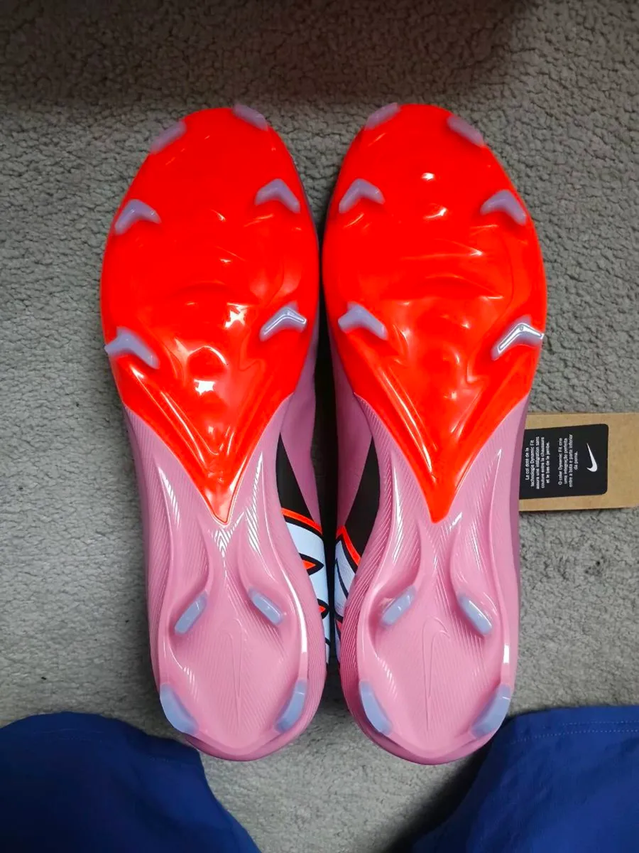 Nike Mercurial Pro Adults FG/MG - Image 4