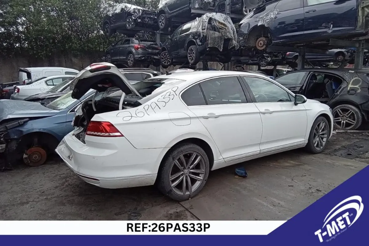 2016 VOLKSWAGEN PASSAT BREAKING FOR PARTS - Image 4