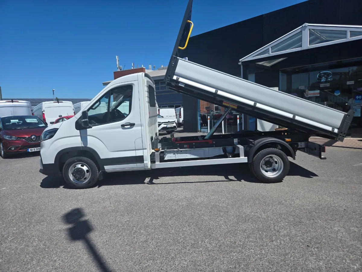 Maxus DELIVER 9 Tipper - Image 2