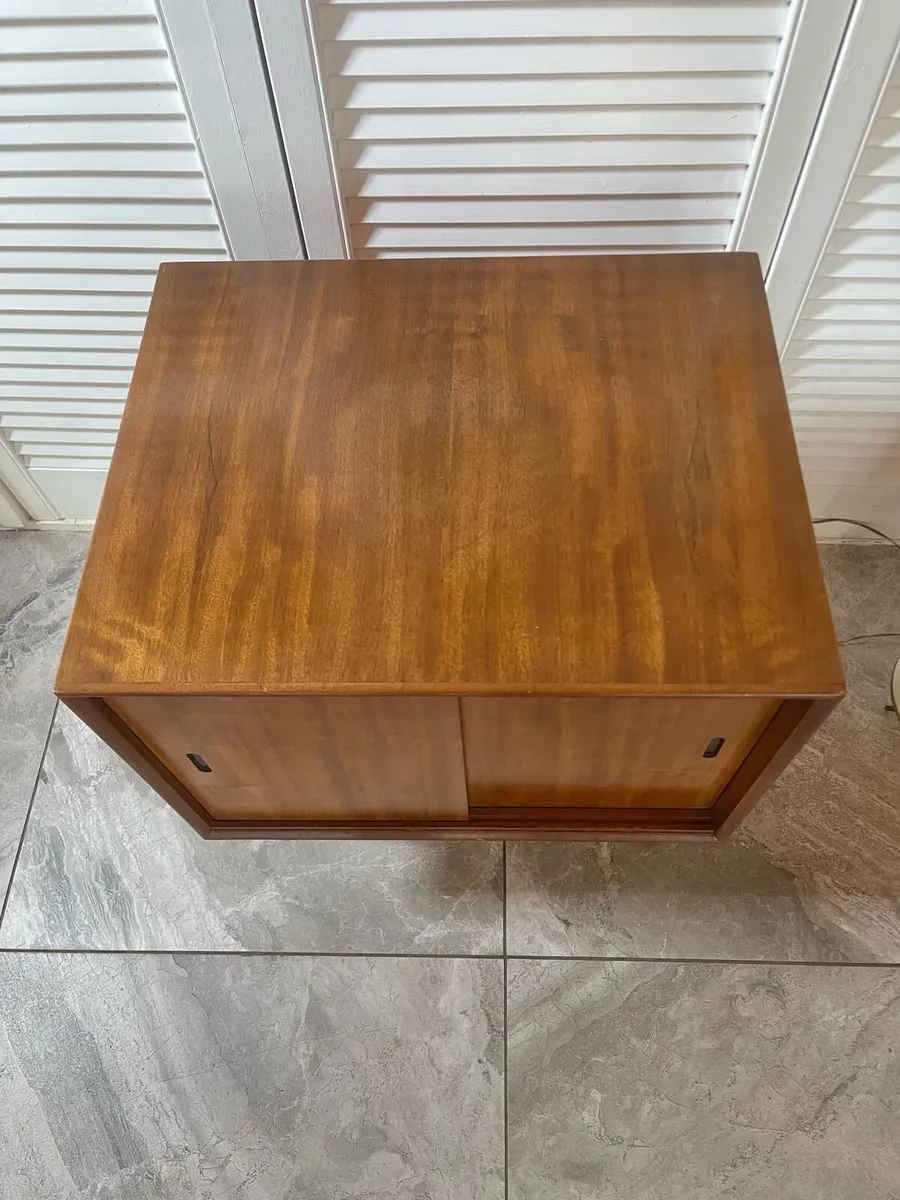 Mid century record cabinet - Image 4