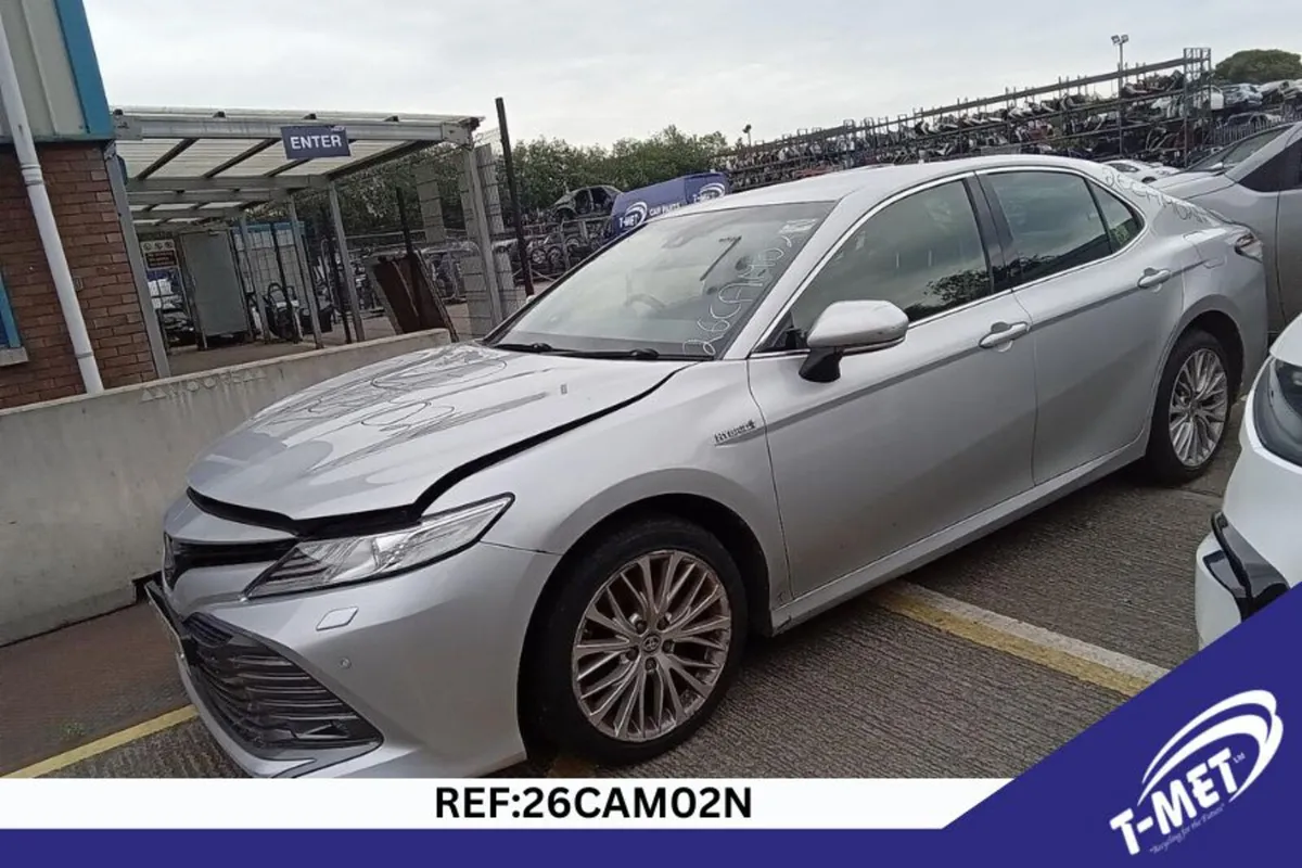2021 TOYOTA CAMRY BREAKING FOR PARTS - Image 4