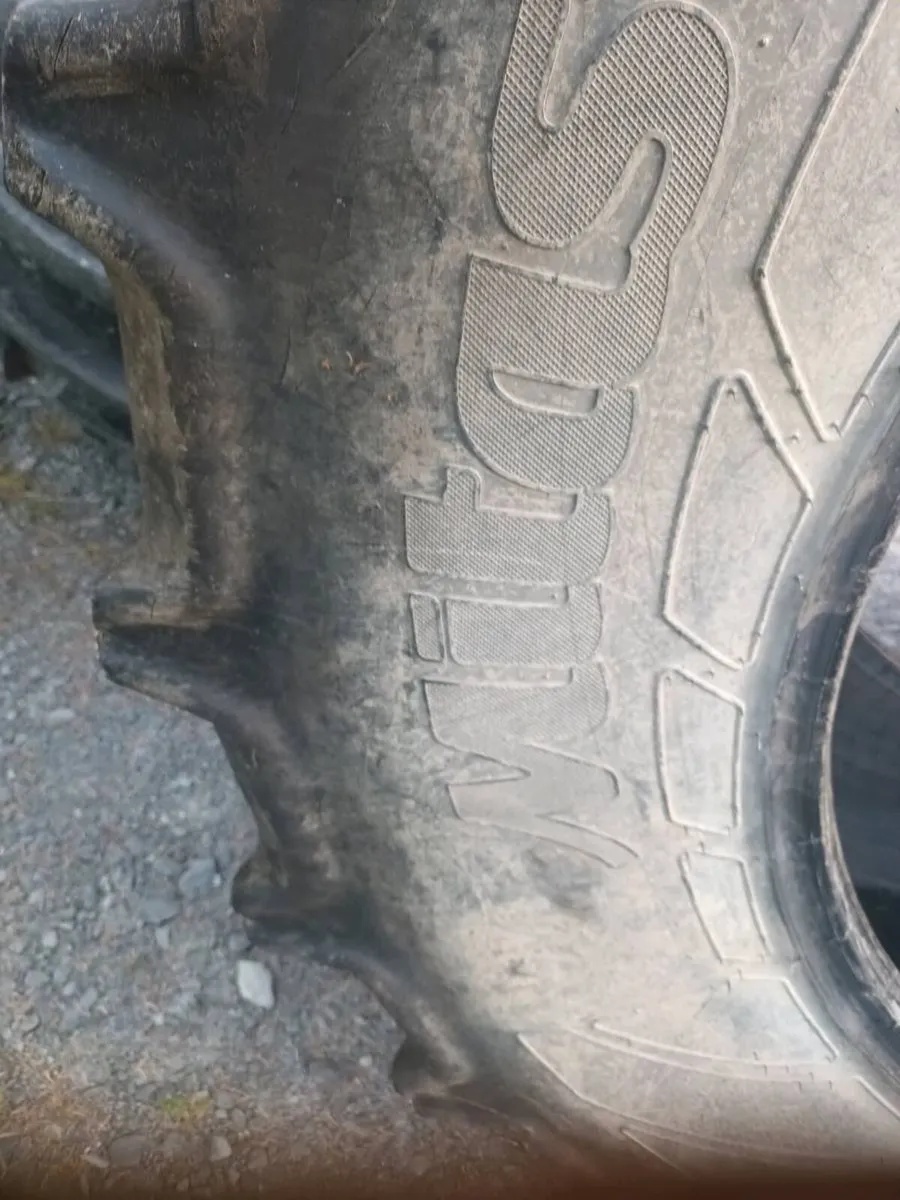 Tractor tyres - Image 3