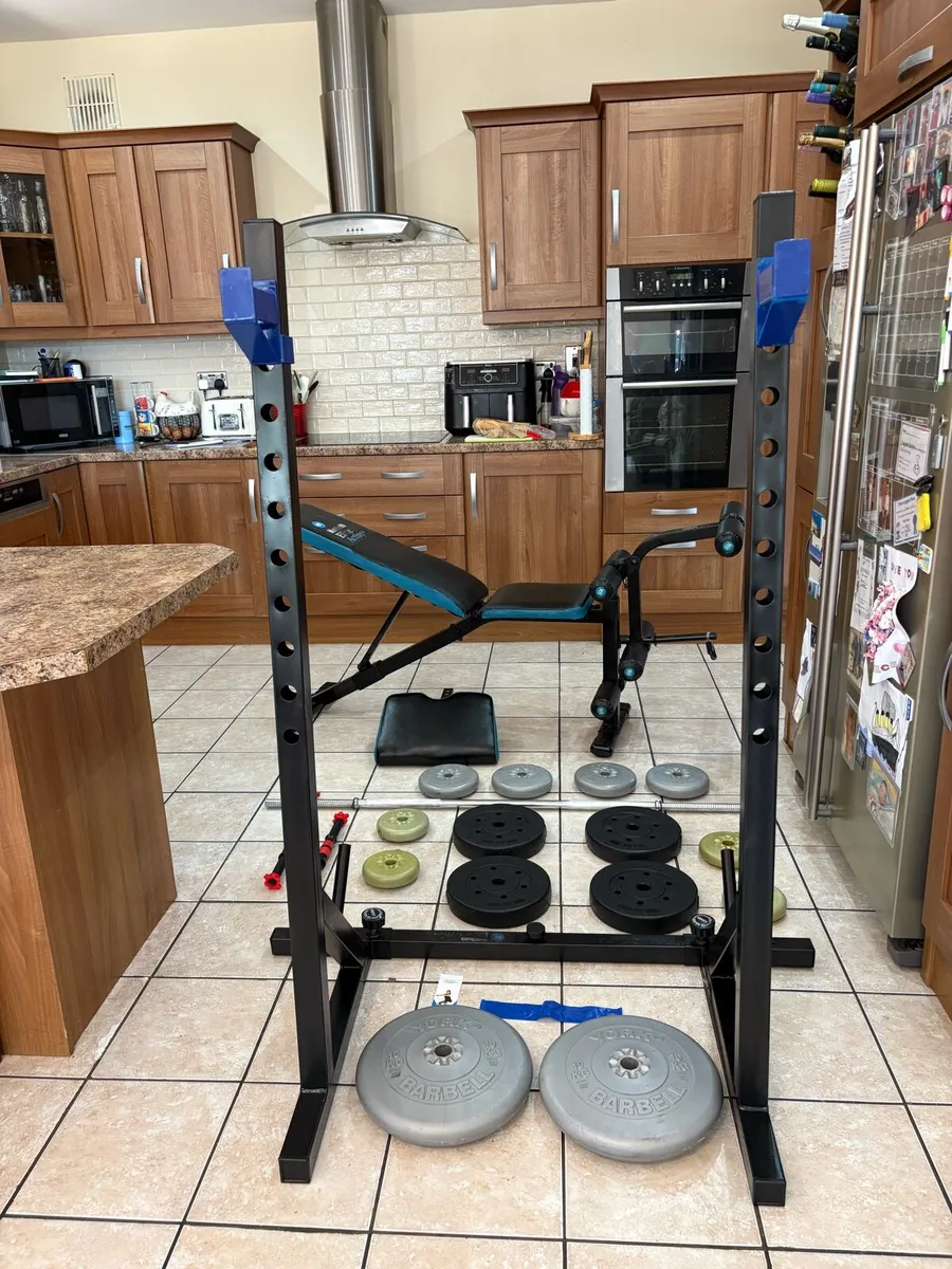 VERSATILE ALL IN 1 GYM, SQUAT, BENCH, WEIGHTS, BAR - Image 1