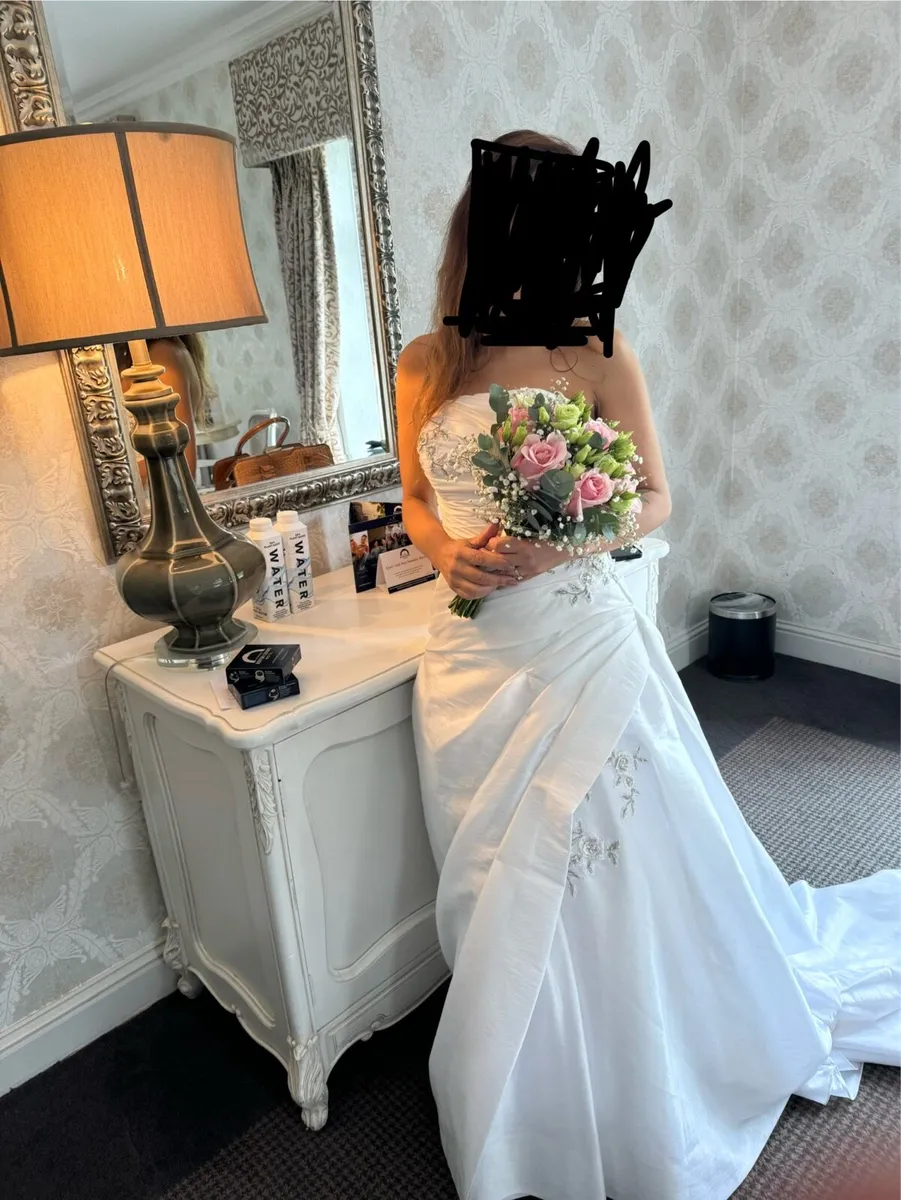 Gown - Image 3