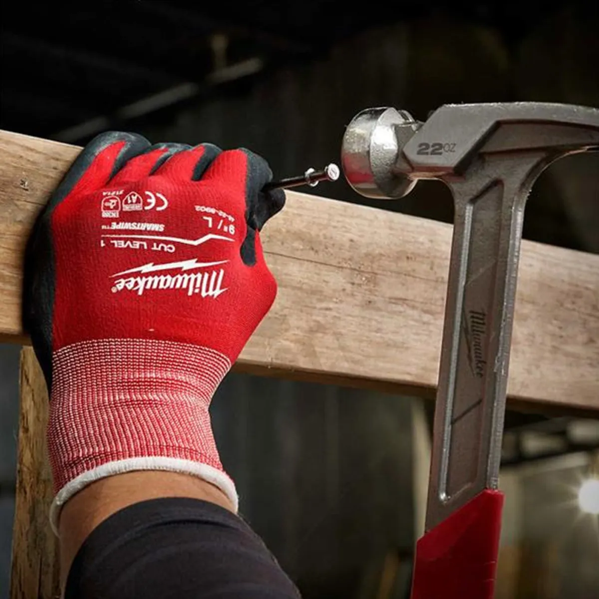 MILWAUKEE Dipped Gloves Cut Protection Level A - Image 4
