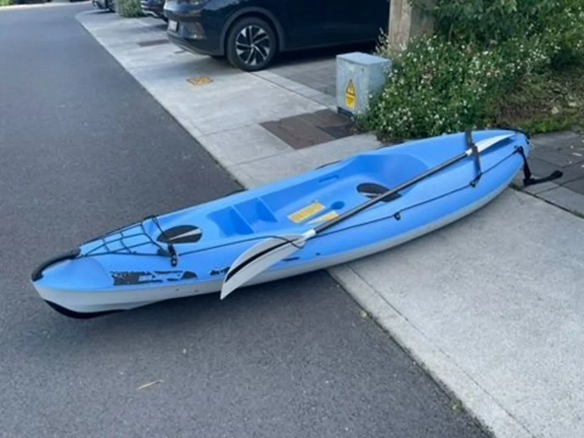 BIC Ouassou Sit-On-Top Kayak (3m) + Paddle - Image 1