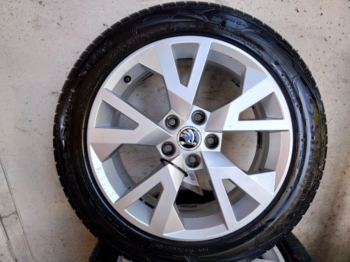 2016 Skoda Octavia 17"Alloy  Wheel Set 225/55R17 - Image 4