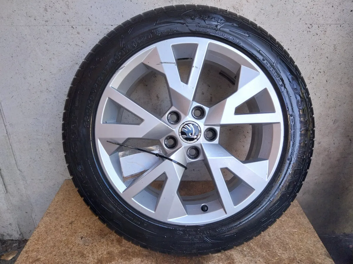 2016 Skoda Octavia 17"Alloy  Wheel Set 225/55R17 - Image 2