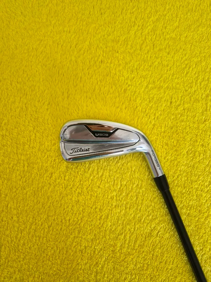 Titleist u505 Driving Iron - Image 1