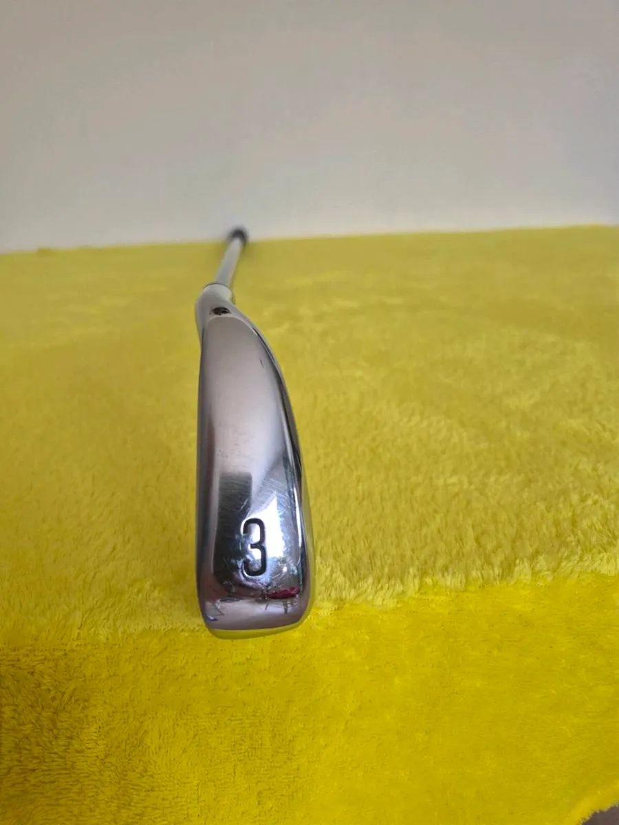 Titleist u505 Driving Iron - Image 2